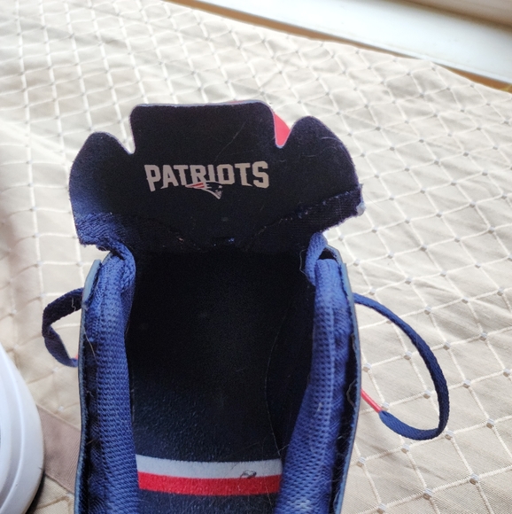 New England Patriot Sneakers - Picture 2 of 4